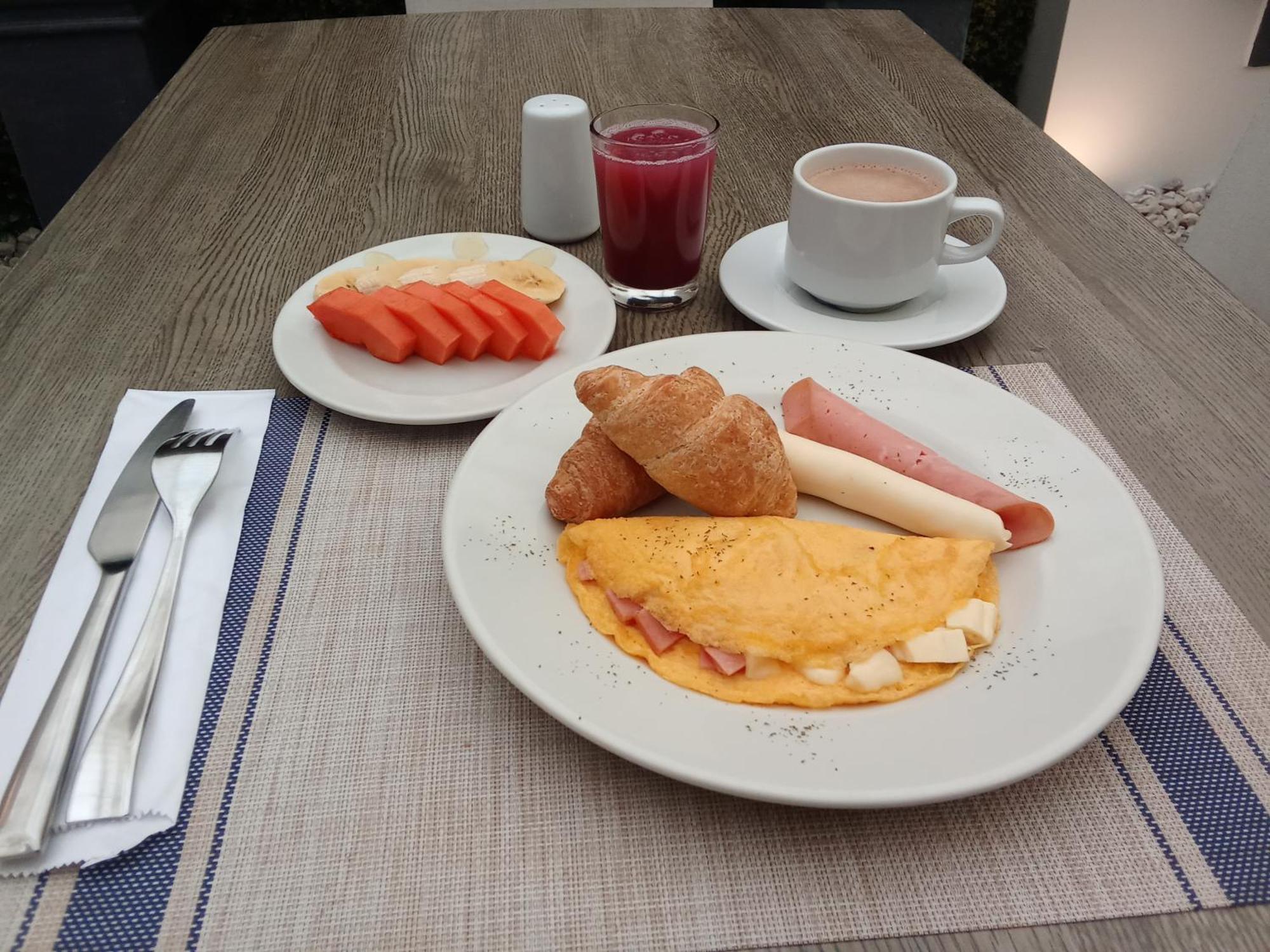 Hotel Castellana 95 Bogota Luaran gambar